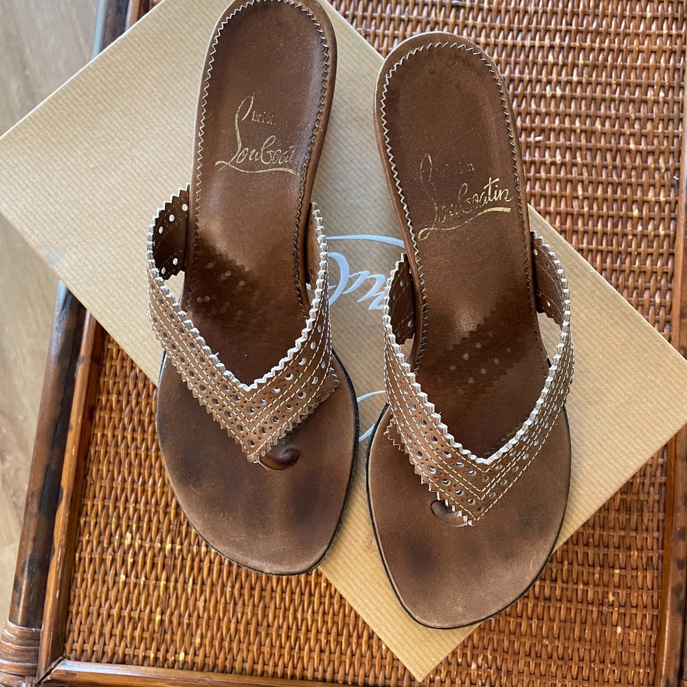 SHOES, sandals